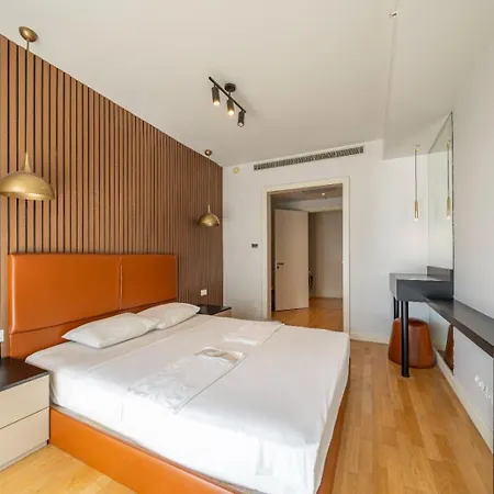 Apartmán One Bedroom Flat With Gym Petek 103 *