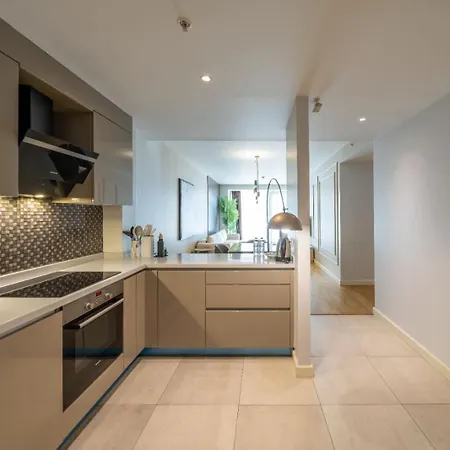 One Bedroom Flat With Gym Petek 103 Apartment Istanbul